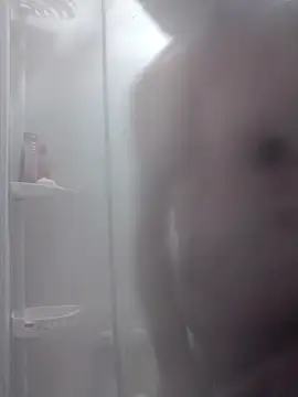 Snapshot of Biknight chatting on 02-19-25, 12:14 Biknight online show from 02-19-25, 12:14