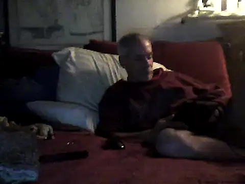 Snapshot of Biknight chatting on 02-21-25, 05:24 Biknight online show from 02-21-25, 05:24