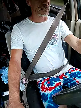 Snapshot of Biknight chatting on 09-25-25, 04:49 Biknight online show from 09-25-25, 04:49