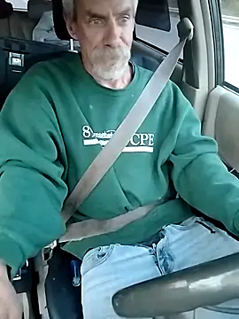 Snapshot of Biknight chatting on 10-25-25, 10:37 Biknight online show from 10-25-25, 10:37