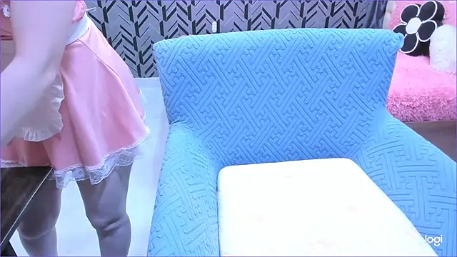 Snapshot of Toyota_Motor_Corporation chatting on 11-19-25, 11:16 Toyota Motor Corporation online show from 11-19-25, 11:16