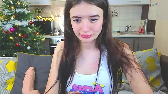 Snapshot of Naughty_Alice chatting on 12-24-24, 03:16 Naughty Alice online show from 12-24-24, 03:16