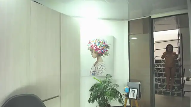 carieBelle1 online show from 03-05-25, 06:23