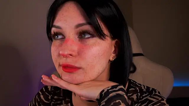 Liuba Fox online show from 03-20-25, 08:40