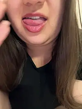 Snapshot of Jane_BBW chatting on 02-14-26, 09:17 Jane BBW online show from 02-14-26, 09:17