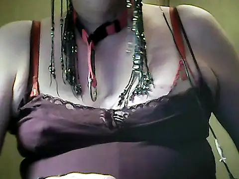 sissy sarah69 online show from 10-11-25, 07:51