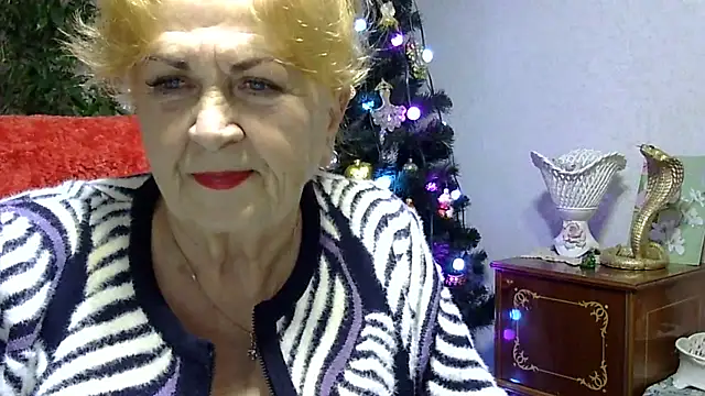 Emma52610 online show from 01-02-25, 05:39