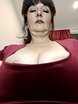 FireWoman online show from 10-17-25, 11:29