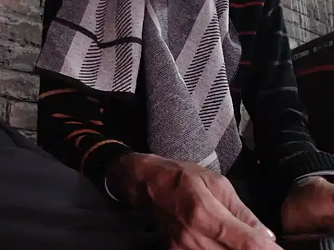 ThethunderPo online show from 12-26-24, 02:48