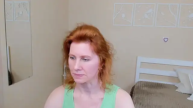 Snapshot of FoxySophia chatting on 02-03-25, 04:52 FoxySophia online show from 02-03-25, 04:52