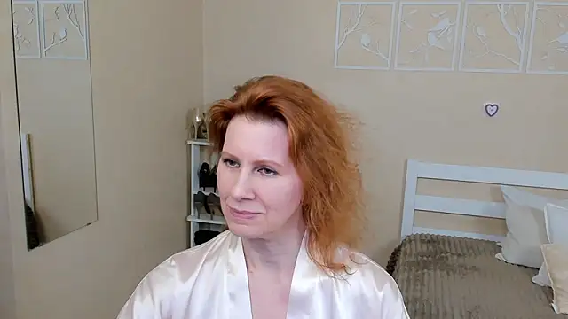 Snapshot of FoxySophia chatting on 02-08-25, 02:26 FoxySophia online show from 02-08-25, 02:26