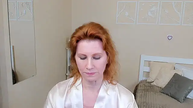 Snapshot of FoxySophia chatting on 02-08-25, 10:51 FoxySophia online show from 02-08-25, 10:51