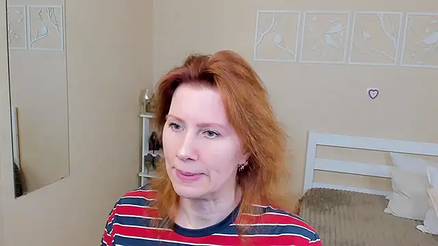 Snapshot of FoxySophia chatting on 02-24-25, 08:36 FoxySophia online show from 02-24-25, 08:36