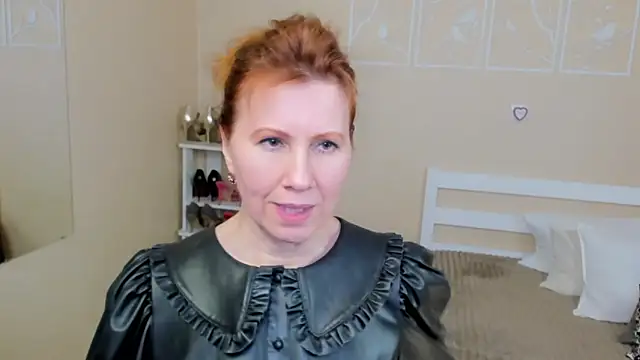 Snapshot of FoxySophia chatting on 03-04-25, 10:24 FoxySophia online show from 03-04-25, 10:24