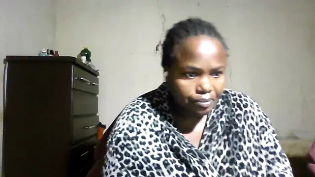 Snapshot of sexybigboobz chatting on 09-25-25, 01:09 sexybigboobz online show from 09-25-25, 01:09