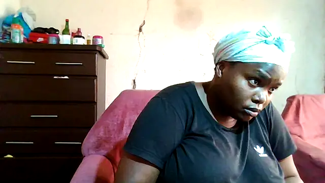 Snapshot of sexybigboobz chatting on 12-03-25, 05:26 sexybigboobz online show from 12-03-25, 05:26