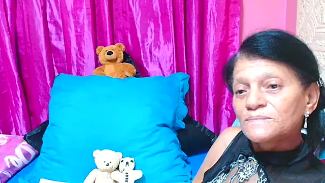 SLUTTYROXY online show from 03-18-25, 05:41