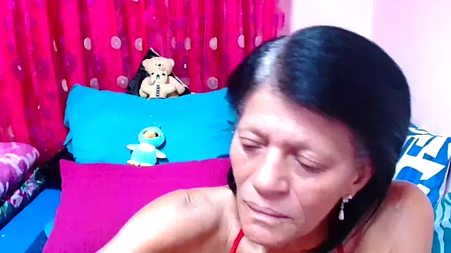 SLUTTYROXY online show from 10-15-25, 06:41