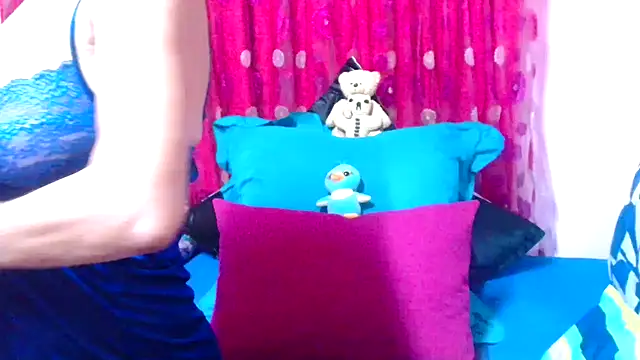 SLUTTYROXY online show from 10-18-25, 06:52