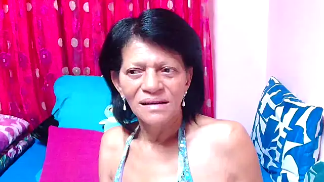 SLUTTYROXY online show from 10-26-25, 05:46