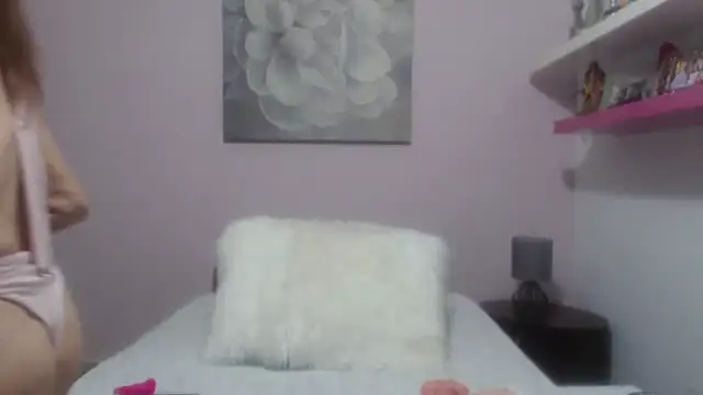 CindyCrawford online show from 09-12-25, 02:33