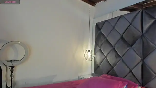 moonsweet1 online show from 11-07-25, 11:32