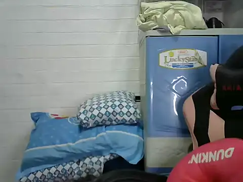 Snapshot of AasianAngelEyesXX chatting on 12-17-24, 12:34 AasianAngelEyesXX online show from 12-17-24, 12:34