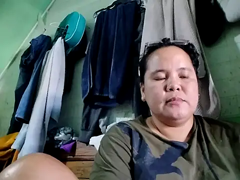 Snapshot of AasianAngelEyesXX chatting on 01-08-26, 01:19 AasianAngelEyesXX online show from 01-08-26, 01:19