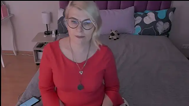 sabrinamacmarren online show from 02-16-25, 04:21