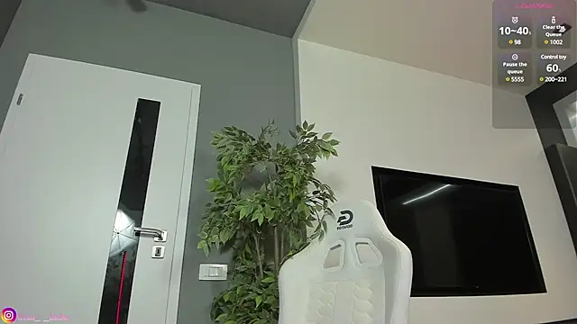 lissababe1 online show from 12-10-24, 11:30