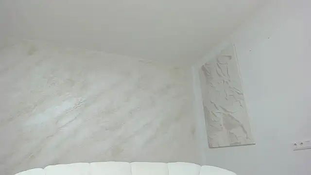 lissababe1 online show from 10-12-25, 06:51