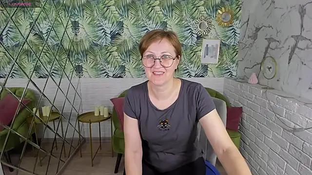 Paris Cherry online show from 03-09-25, 02:07