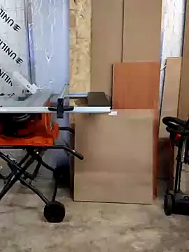 Snapshot of IronedTitan chatting on 12-15-24, 03:56 IronedTitan online show from 12-15-24, 03:56