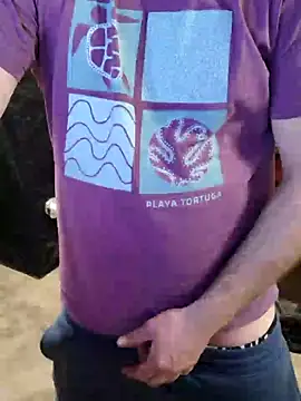 Snapshot of IronedTitan chatting on 12-22-24, 09:00 IronedTitan online show from 12-22-24, 09:00