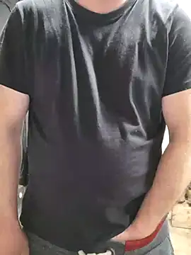 Snapshot of IronedTitan chatting on 03-02-25, 01:04 IronedTitan online show from 03-02-25, 01:04