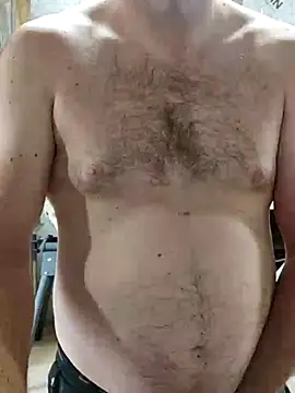 Snapshot of IronedTitan chatting on 09-15-25, 04:29 IronedTitan online show from 09-15-25, 04:29