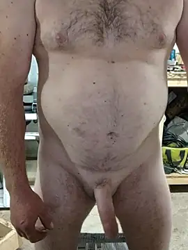 Snapshot of IronedTitan chatting on 10-12-25, 01:26 IronedTitan online show from 10-12-25, 01:26