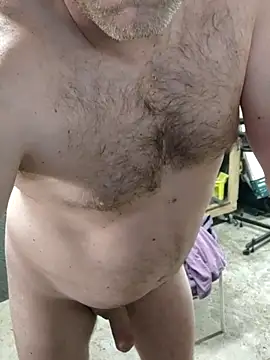 Snapshot of IronedTitan chatting on 10-20-25, 12:11 IronedTitan online show from 10-20-25, 12:11