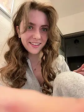 MariiD online show from 03-25-26, 07:14