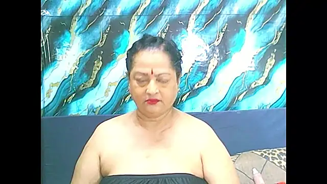 Snapshot of matureindian chatting on 12-21-25, 11:17 matureindian online show from 12-21-25, 11:17