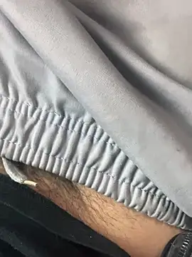 mikeylong online show from 01-11-25, 05:07