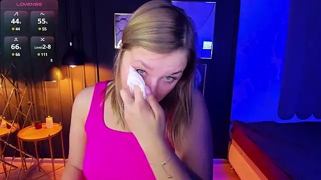 BellaDreamy online show from 01-17-25, 05:11