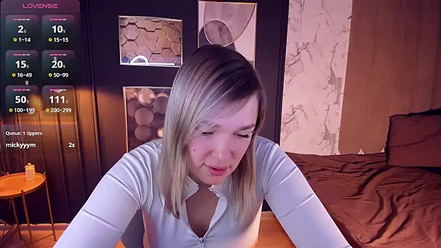 BellaDreamy online show from 01-23-25, 11:15