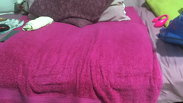 Snapshot of brownsugahxx chatting on 12-02-25, 05:19 brownsugahxx online show from 12-02-25, 05:19