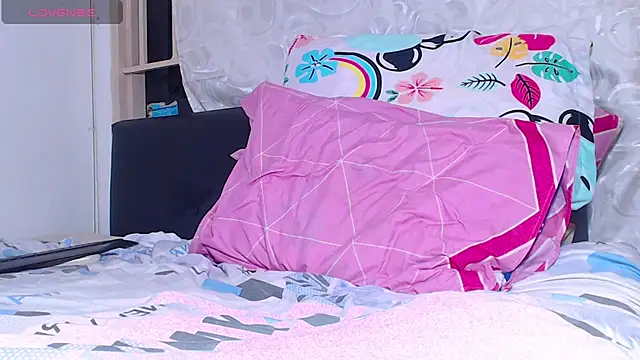 ashelymalefica online show from 02-12-25, 10:04