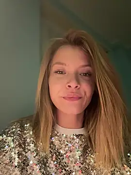 Snapshot of AnastasiaAniess chatting on 12-10-24, 07:32 AnastasiaAniess online show from 12-10-24, 07:32