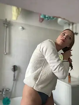 Snapshot of AnastasiaAniess chatting on 02-15-25, 11:50 AnastasiaAniess online show from 02-15-25, 11:50