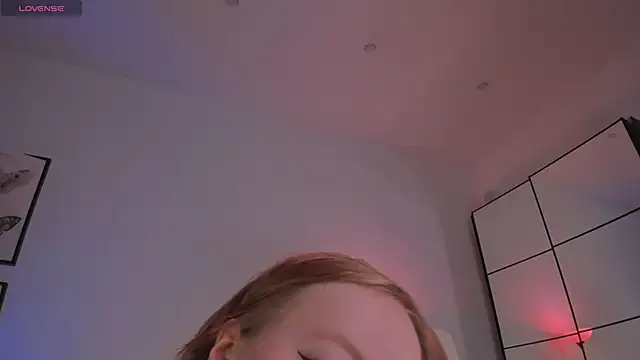 Snapshot of LilianKroft chatting on 02-23-26, 12:24 LilianKroft online show from 02-23-26, 12:24