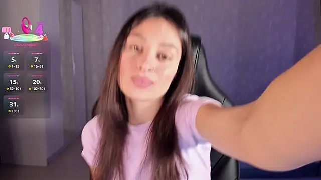 EllaFresh online show from 10-16-25, 01:17