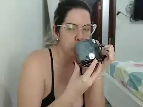 ashlymoon online show from 02-26-25, 12:38